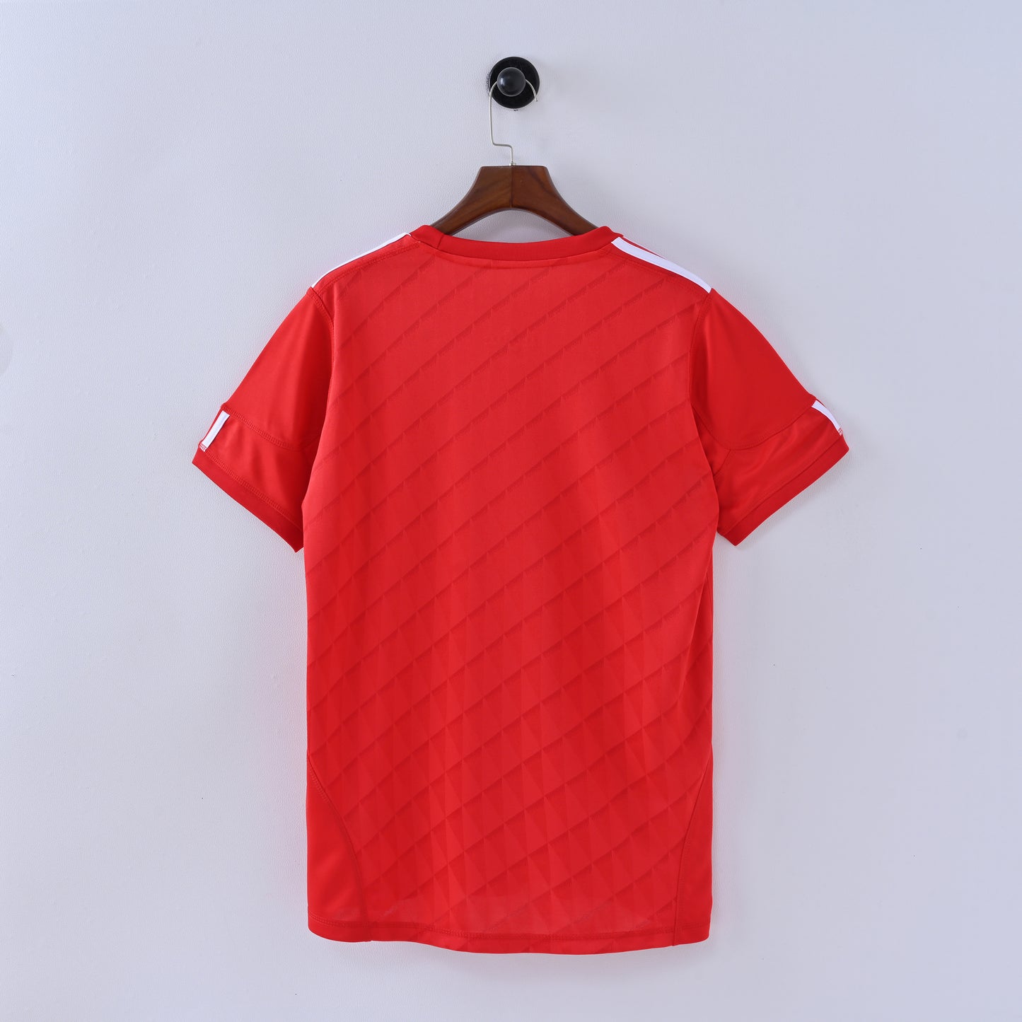 Liverpool Home 06/07