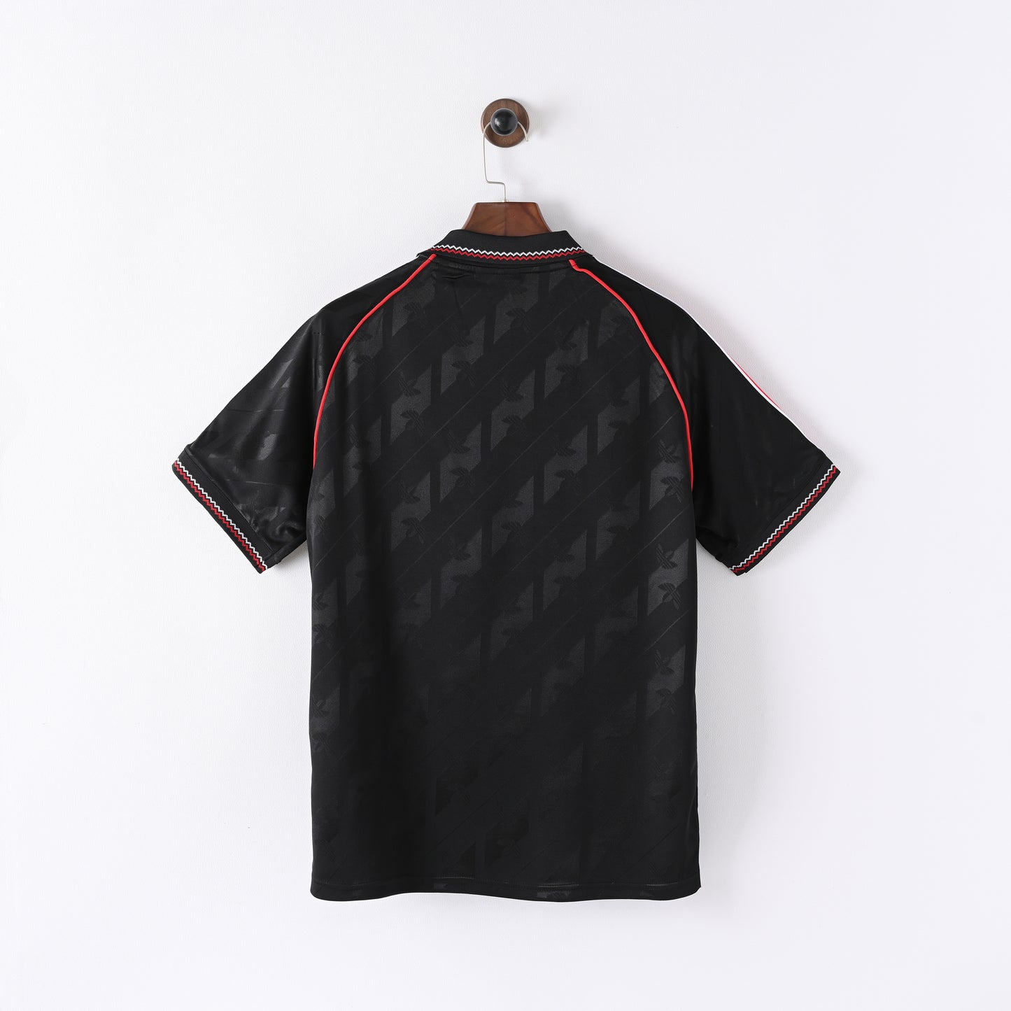 RETRO MANCHESTER UNITED SHIRT