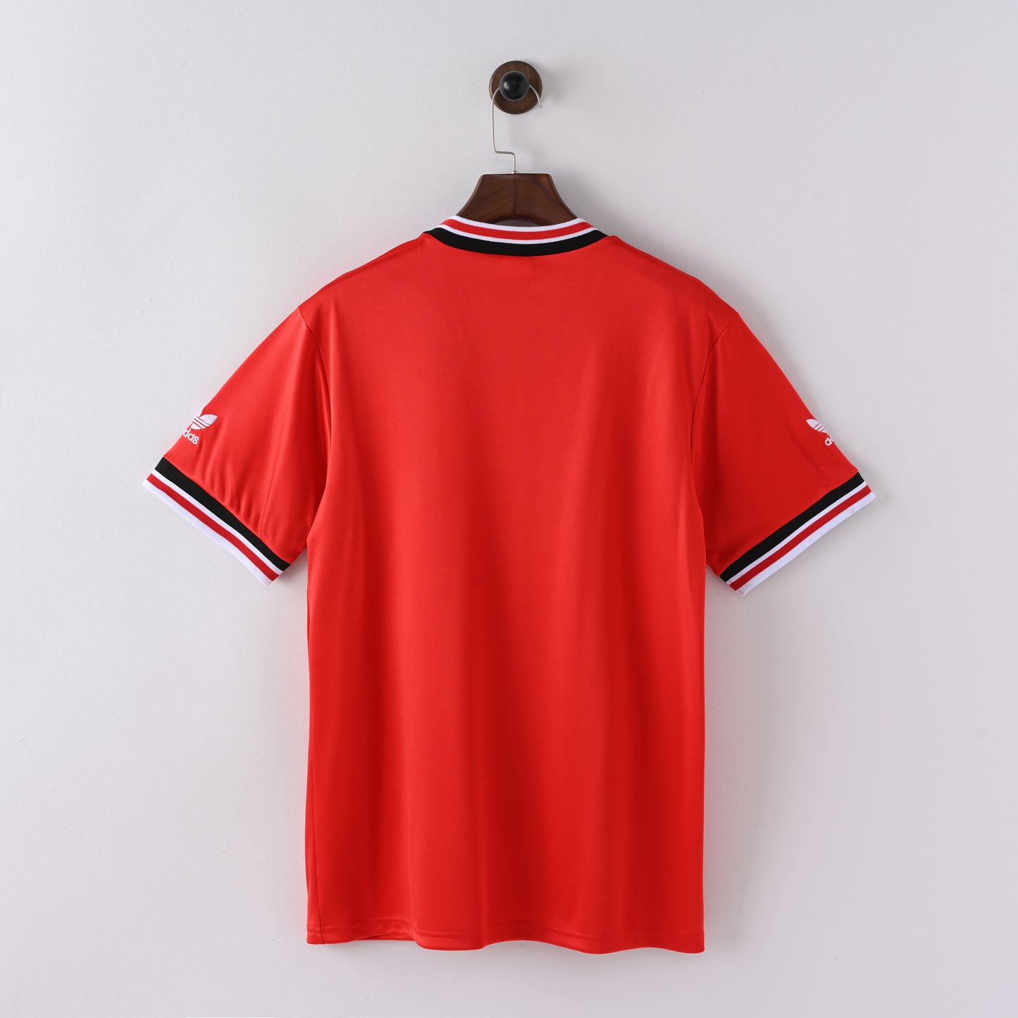 RETRO MANCHESTER UNITED AWAY SHIRT 1985