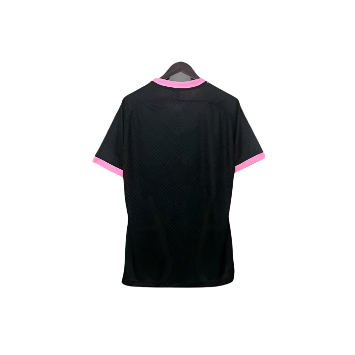Inter Milan "Serpente Rosa" Premium Kit