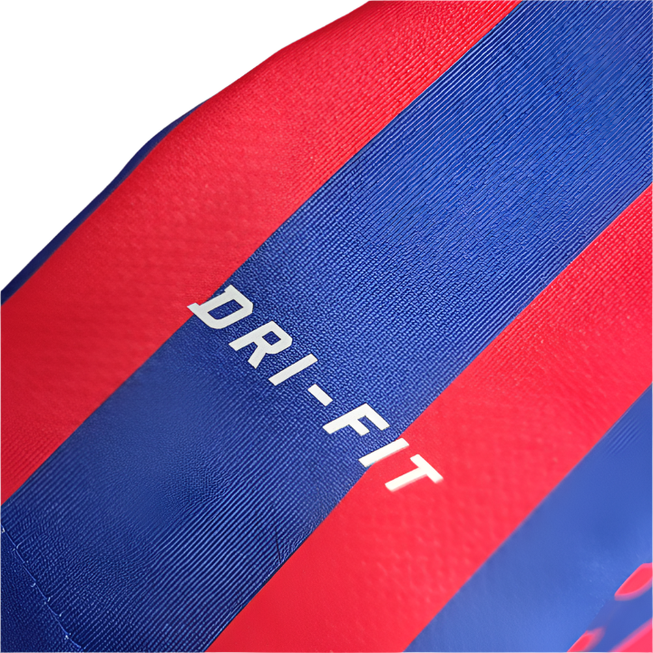 11/12 FC Barcelona Long Sleeve Home Kit