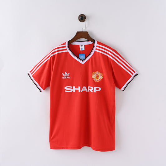 Manchester United Home 83/84