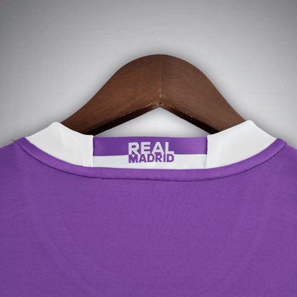 16/17 Real Madrid Away Kit