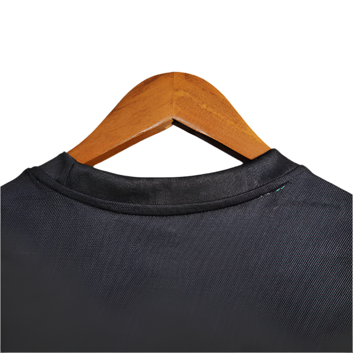 17/18 Real Madrid Long Sleeve Away Kit