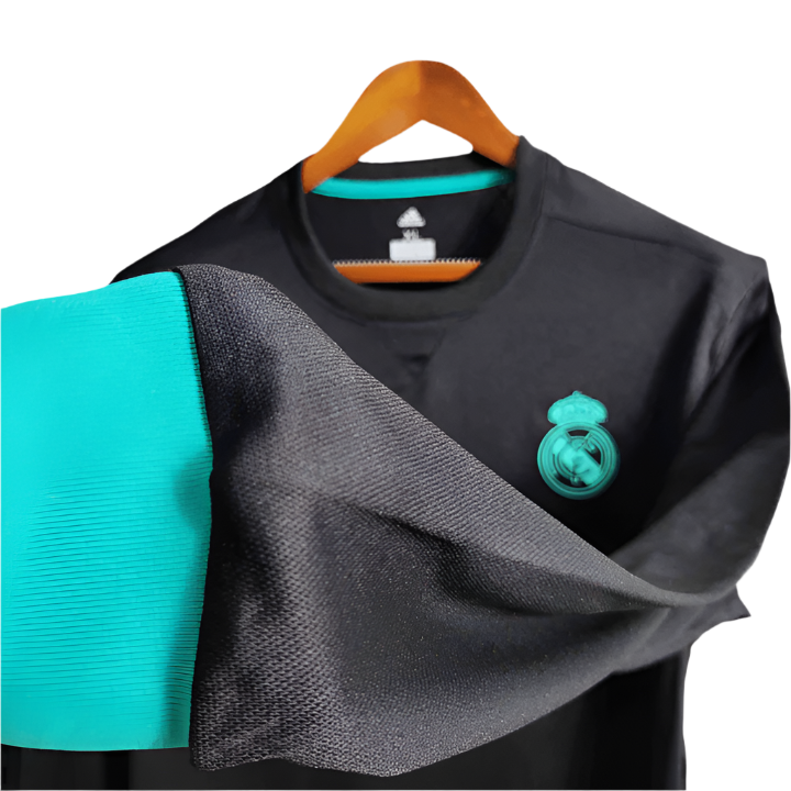 17/18 Real Madrid Long Sleeve Away Kit
