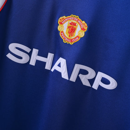 RETRO MANCHESTER UNITED AWAY SHIRT 1984