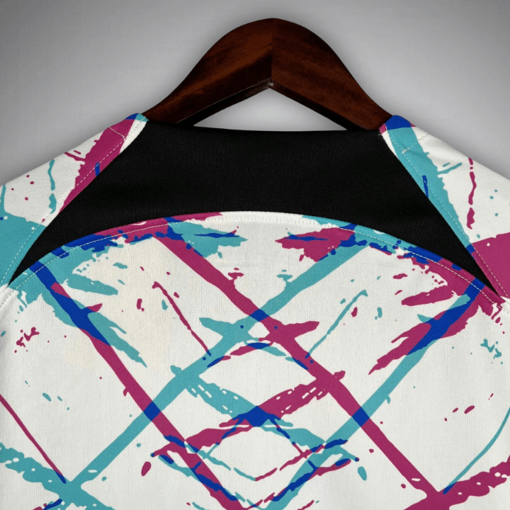 Barcelona "Dimensional" Premium Kit