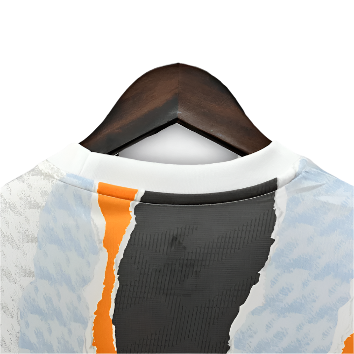 Real Madrid "Asiimov" Premium Kit