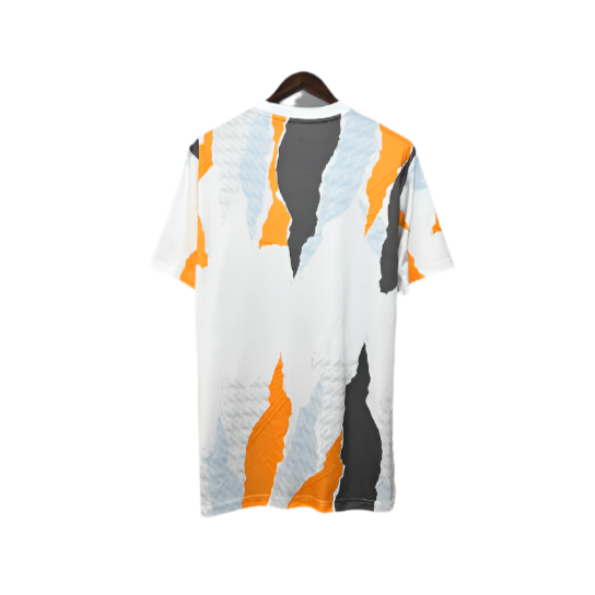 Real Madrid "Asiimov" Premium Kit