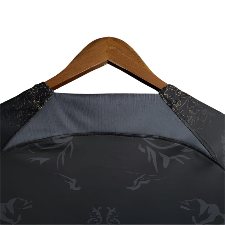 FC Barcelona "Golden Knight" Premium Kit