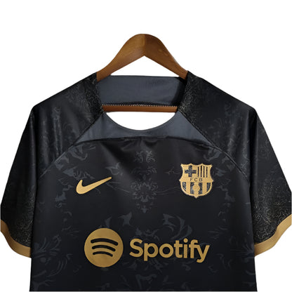 FC Barcelona "Golden Knight" Premium Kit