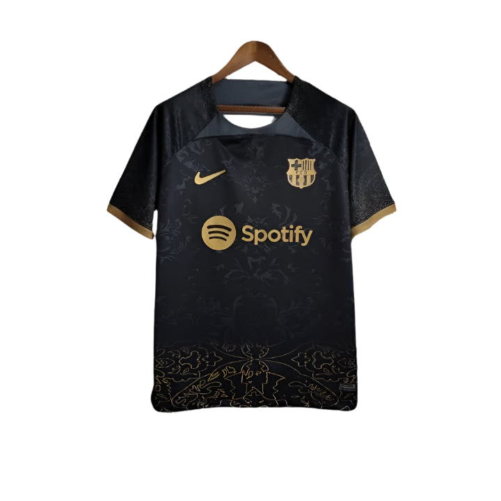 FC Barcelona "Golden Knight" Premium Kit