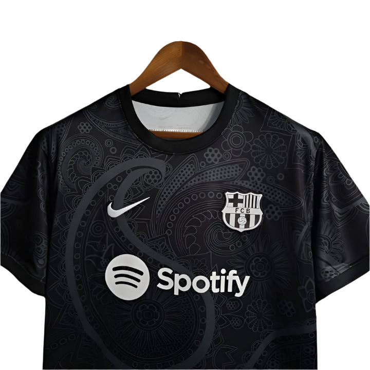 FC Barcelona "Noir Fleur" Premium Kit