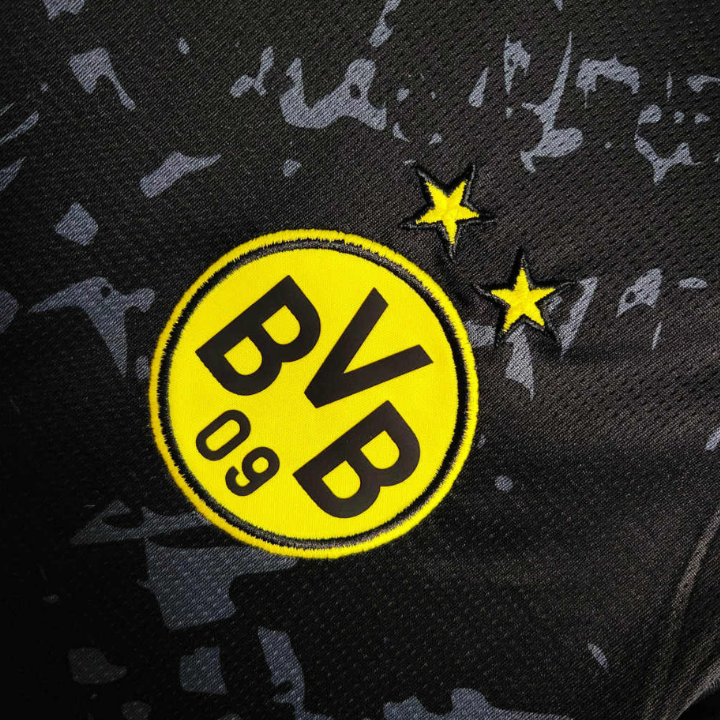 23/24 Borussia Dortmund Away Kit