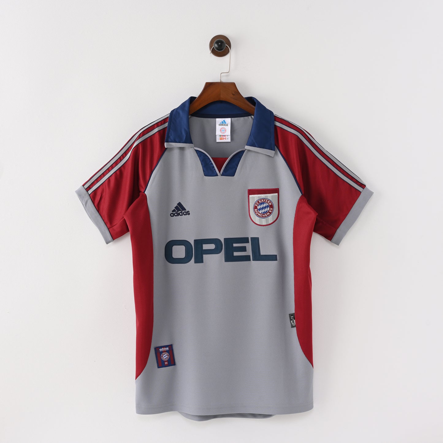 Bayern Away 98/99