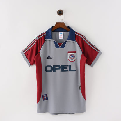 Bayern Away 98/99