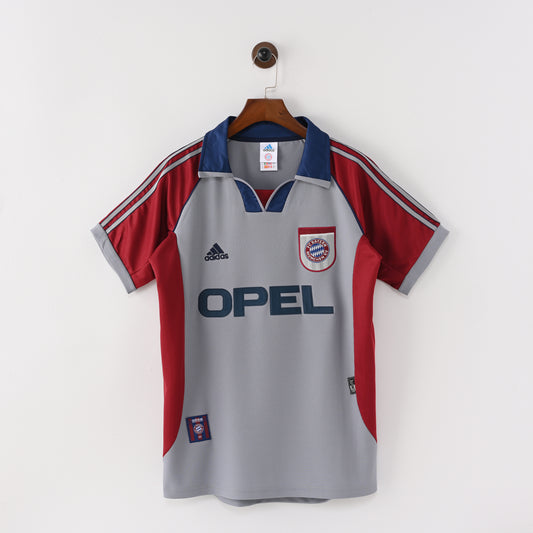 Bayern Away 98/99