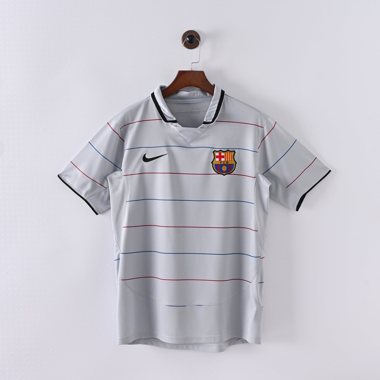 Barcelona Away 03/04