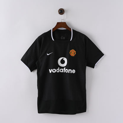 RETRO MANCHESTER UNITED AWAY 03/04