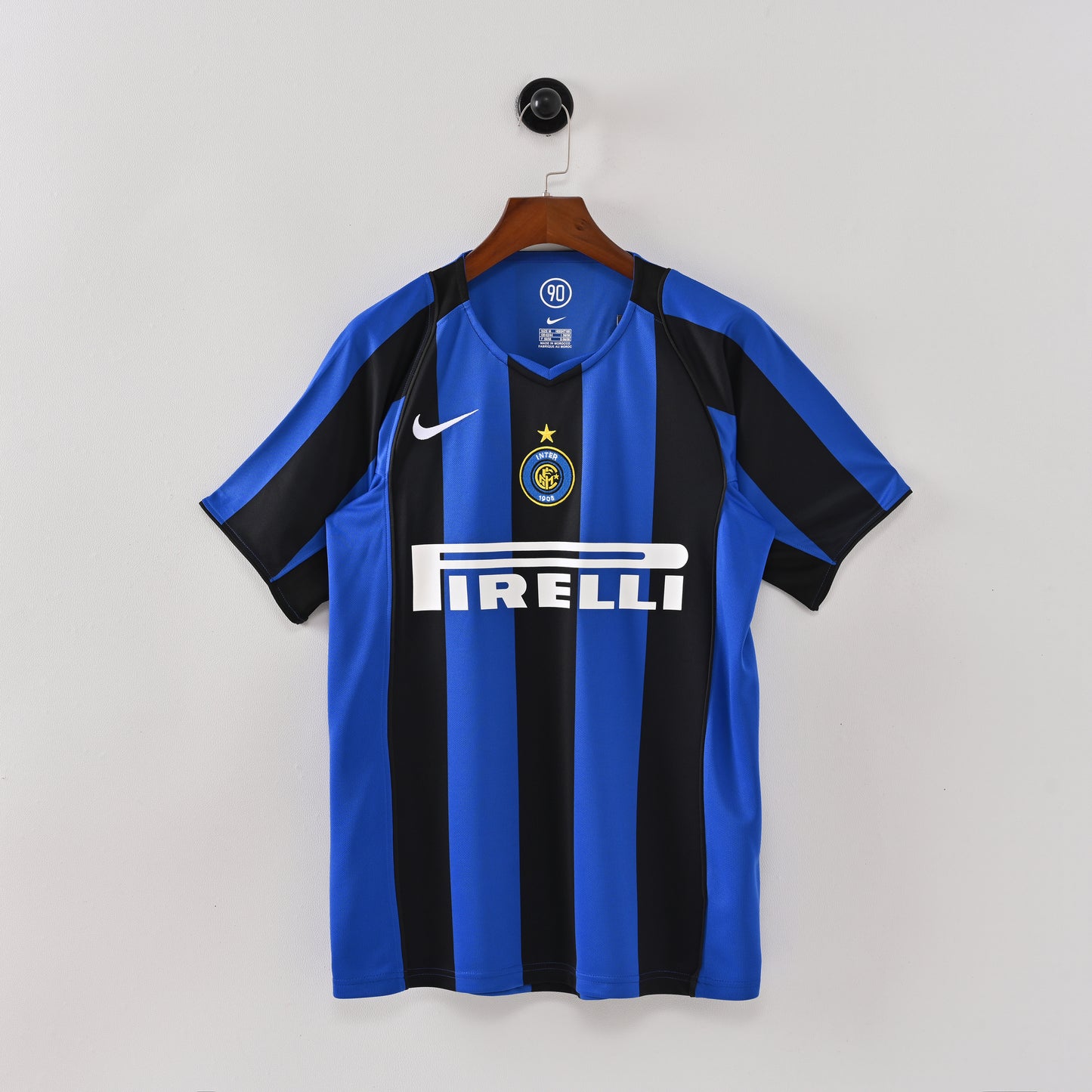Inter Milan home 04-05