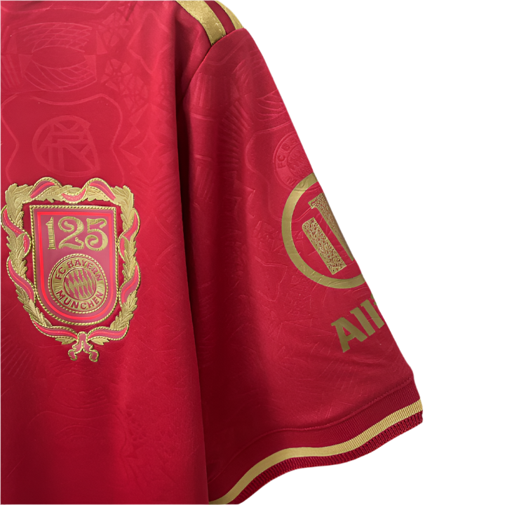 FC Bayern 125 Anniversary Premium Kit