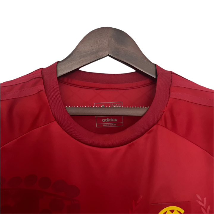 FC Bayern "Bavarian Titan" Premium Kit