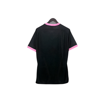 Inter Milan "Serpente Rosa" Premium Kit