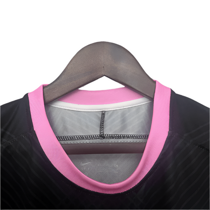 Inter Milan "Serpente Rosa" Premium Kit