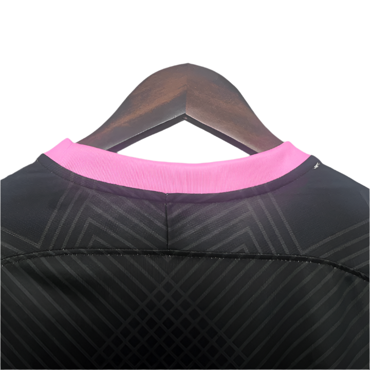 Inter Milan "Serpente Rosa" Premium Kit