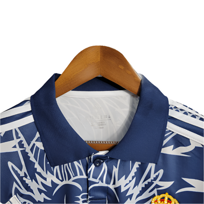 Real Madrid "Dragón Azul" Premium Kit