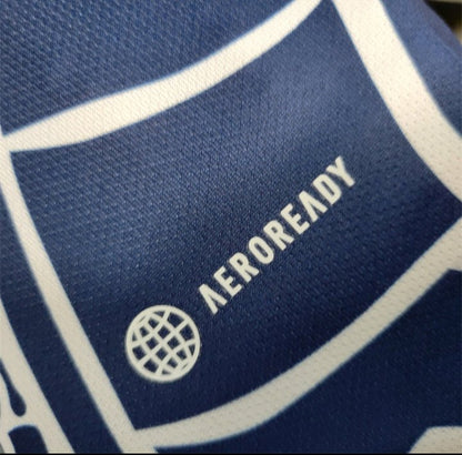 Real Madrid "Dragón Azul" Premium Kit