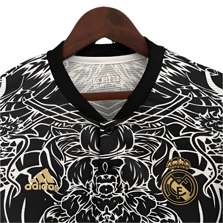 Real Madrid "Dragón Mítico" Premium Kit