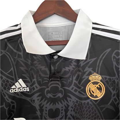 Real Madrid "Dragón Negro" Premium Kit